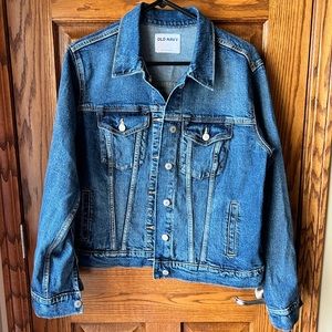 Old navy jean jacket. Women’s. Size large. Blue